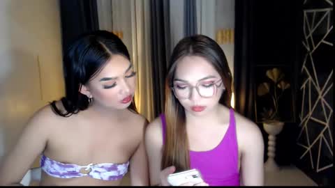 Snapshot of yourgirlzachary chatting on December 26, 2024, 6:01 pm Goddess Yoshi online show from December 26, 2024, 6:01 pm