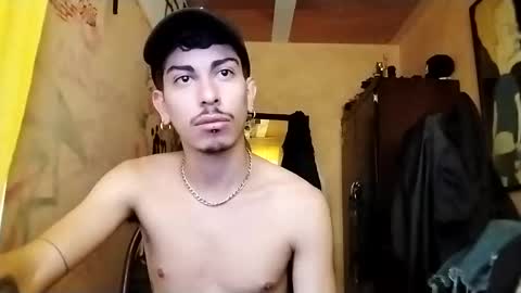 Snapshot of yourgodzeus chatting on January 28, 2025, 2:53 pm yourgodzeus online show from January 28, 2025, 2:53 pm