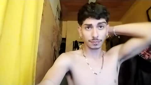 Snapshot of yourgodzeus chatting on March 9, 2025, 2:21 pm yourgodzeus online show from March 9, 2025, 2:21 pm