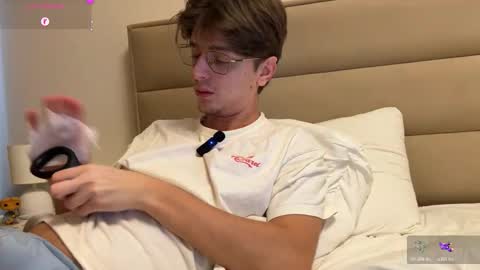 Chris online show from February 3, 2026, 6:11 am