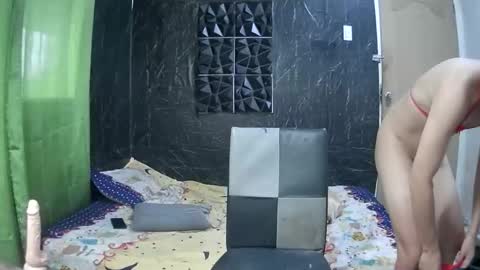 yourhotdodz online show from February 25, 2026, 1:48 am