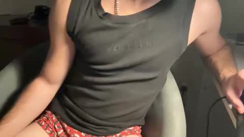 yourhotdude99 online show from February 8, 2026, 5:27 pm