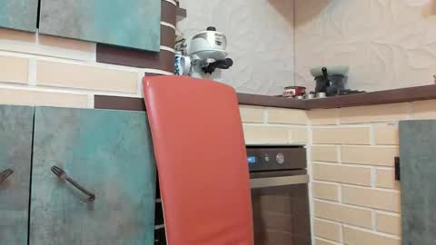 Jacky online show from October 20, 2025, 3:51 am