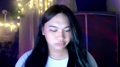 LORI online show from February 12, 2025, 6:51 am