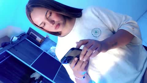 PEARL online show from October 5, 2025, 4:00 am