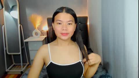 Snapshot of yourmissingprincess chatting on November 24, 2025, 4:45 am yourmissingprincess online show from November 24, 2025, 4:45 am