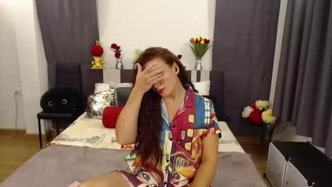 Snapshot of yourmysterycharm chatting on October 20, 2025, 4:18 pm yourmysterycharm online show from October 20, 2025, 4:18 pm