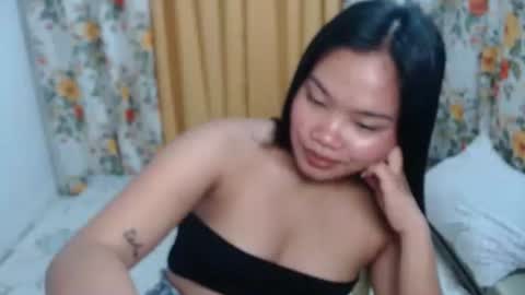 Snapshot of yourpinay_belle chatting on April 17, 2026, 12:02 am Belle online show from April 17, 2026, 12:02 am