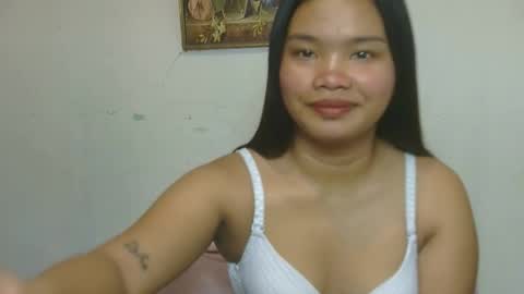 Snapshot of yourpinay_belle chatting on April 18, 2026, 12:14 am Belle online show from April 18, 2026, 12:14 am