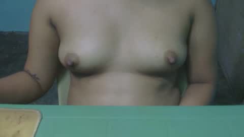 Snapshot of yourpinay_belle chatting on May 23, 2026, 1:44 am Belle online show from May 23, 2026, 1:44 am