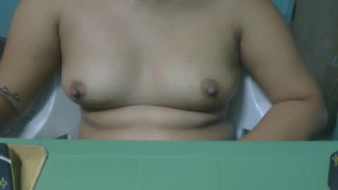 Snapshot of yourpinay_belle chatting on May 25, 2026, 12:00 pm Belle online show from May 25, 2026, 12:00 pm