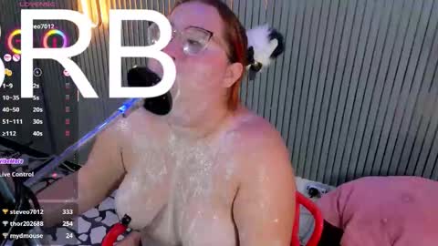 Snapshot of yourpretty_chloe chatting on January 31, 2026, 7:11 pm CHLOE online show from January 31, 2026, 7:11 pm