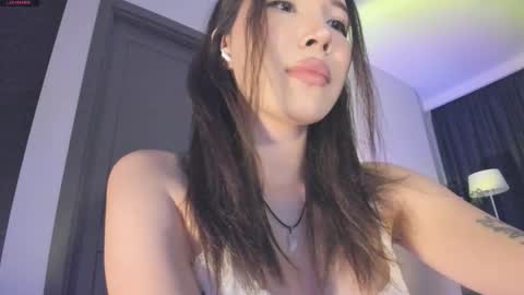 youre meyy online show from November 29, 2025, 7:06 pm