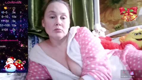 Snapshot of yoursexkroshka chatting on December 26, 2024, 2:37 pm kroshka online show from December 26, 2024, 2:37 pm