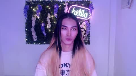 Snapshot of yoursexservice chatting on December 4, 2024, 1:03 am    online show from December 4, 2024, 1:03 am