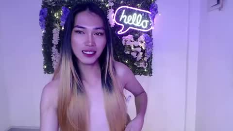 Snapshot of yoursexservice chatting on January 7, 2025, 12:03 am    online show from January 7, 2025, 12:03 am