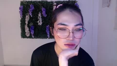 Snapshot of yoursexservice chatting on February 13, 2025, 11:37 pm    online show from February 13, 2025, 11:37 pm