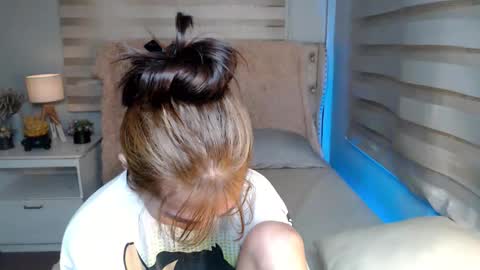 Snapshot of yoursexservice chatting on October 16, 2025, 11:28 pm    online show from October 16, 2025, 11:28 pm