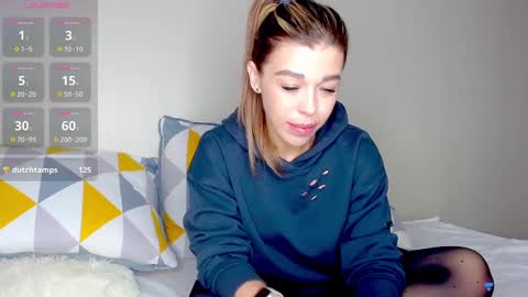 Snapshot of yoursoul_mila chatting on January 25, 2025, 11:23 am yoursoul_mila online show from January 25, 2025, 11:23 am