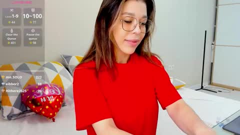 yoursoul_mila online show from February 14, 2026, 11:40 am