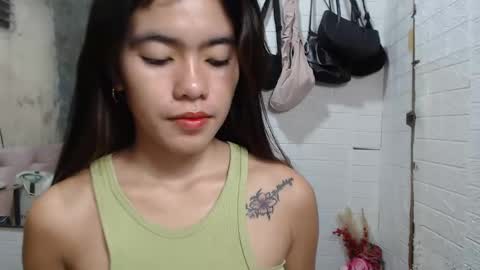 Snapshot of yoursweet_asian20 chatting on December 27, 2024, 1:00 am Maddie online show from December 27, 2024, 1:00 am