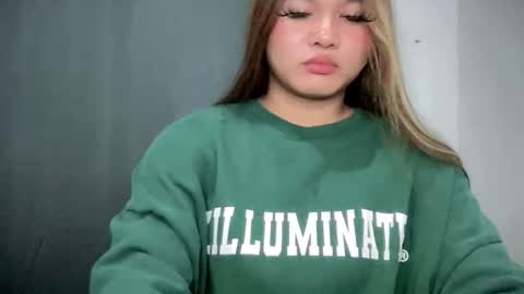 yoursweetgirl_zia online show from March 13, 2026, 5:30 pm