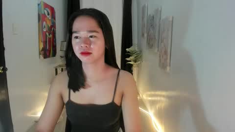 yourtinybunny online show from September 28, 2025, 12:21 pm