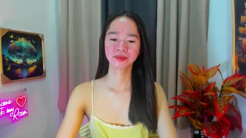 yourtinybunny online show from March 30, 2026, 11:11 am