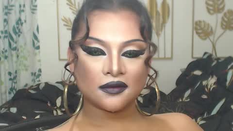 Snapshot of yourtrannyqueenxxx chatting on October 23, 2025, 10:30 pm Anastacia Grey  online show from October 23, 2025, 10:30 pm