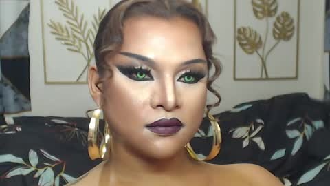 Snapshot of yourtrannyqueenxxx chatting on April 24, 2026, 12:13 am Anastacia Grey online show from April 24, 2026, 12:13 am
