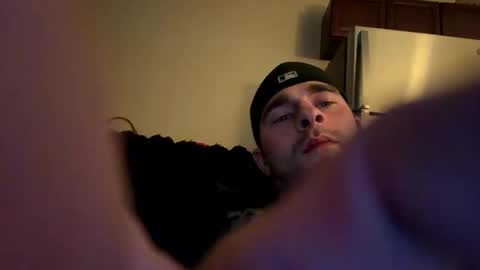 yourwhiteislandboy online show from May 16, 2026, 11:36 pm