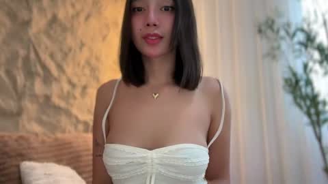 YowgineTheGreat online show from March 18, 2026, 4:04 am