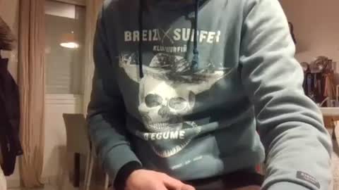 Snapshot of yoyoding chatting on March 1, 2025, 9:37 pm yoyoding online show from March 1, 2025, 9:37 pm