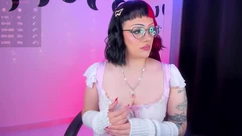   online show from February 25, 2026, 5:39 am