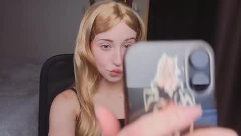 Misa online show from October 10, 2025, 4:39 pm