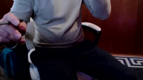 Snapshot of yulanesca chatting on February 25, 2026, 8:07 pm Russ online show from February 25, 2026, 8:07 pm