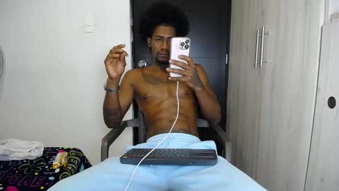 Snapshot of yulian_23 chatting on September 26, 2025, 10:14 pm Ivan online show from September 26, 2025, 10:14 pm