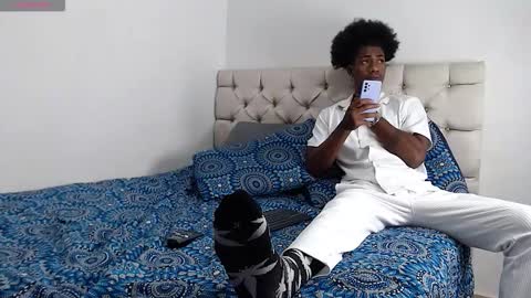 Snapshot of yulian_23 chatting on February 19, 2026, 3:52 pm Ivan online show from February 19, 2026, 3:52 pm