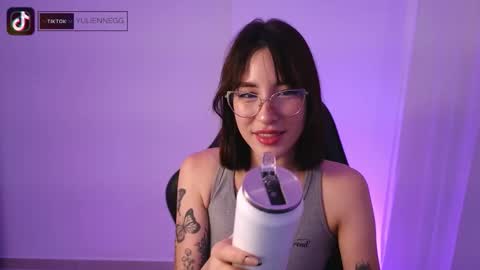 Snapshot of yulienne chatting on September 11, 2025, 4:12 am Yulienne online show from September 11, 2025, 4:12 am