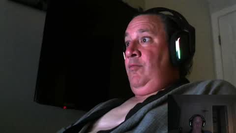 YumGuy69 online show from November 5, 2025, 3:17 am