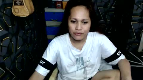 yumi online show from June 11, 2026, 12:32 am