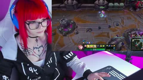 Yumi 3 online show from January 24, 2025, 10:08 pm