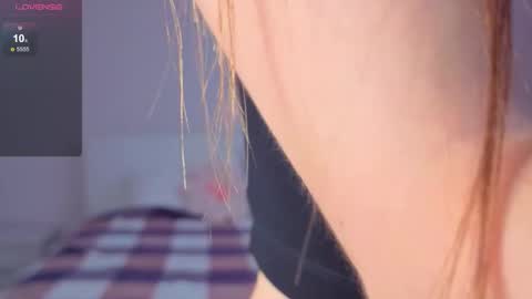 Yumi online show from September 23, 2025, 4:48 am