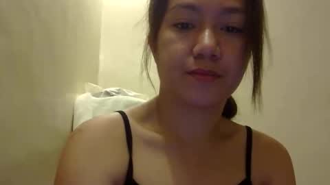 yummyclaya online show from November 22, 2025, 9:58 pm