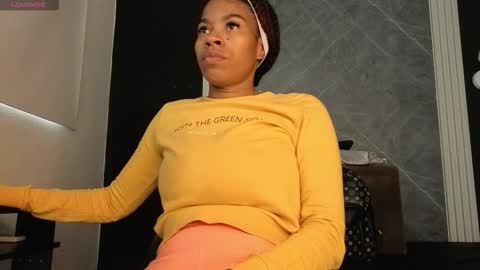 Yummyduo online show from October 24, 2025, 12:01 pm