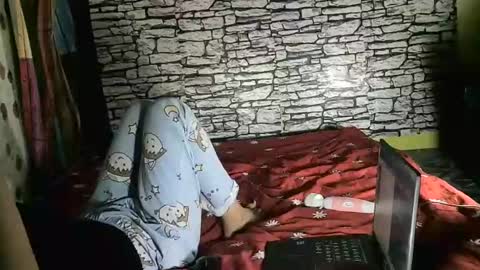 yummyhottiemom online show from March 10, 2025, 10:37 am