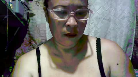 yummytitsbaby online show from May 11, 2026, 8:50 pm