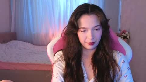 Yuna online show from May 13, 2026, 1:58 am
