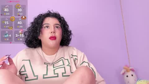 yunahott_ online show from January 13, 2025, 6:49 am