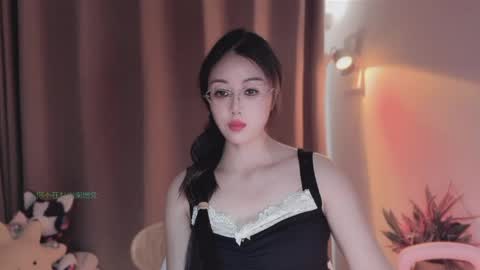 YunEr online show from June 3, 2026, 3:09 am